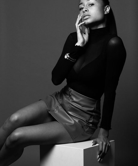 AlessiaSays onlyfans gratis