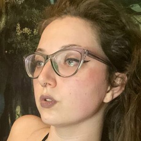 Mim Turner feet onlyfans