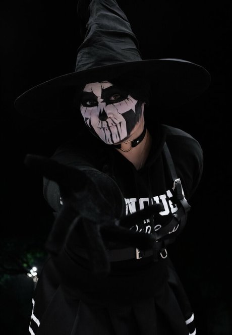 CloverCosplays onlyfans leak porn