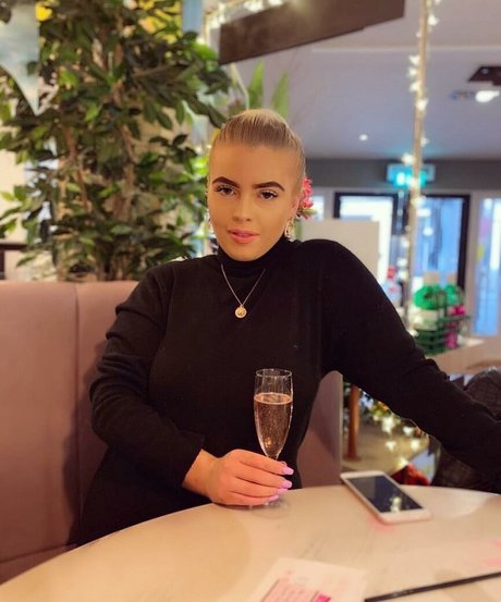 libbyrebecca onlyfans nude photos