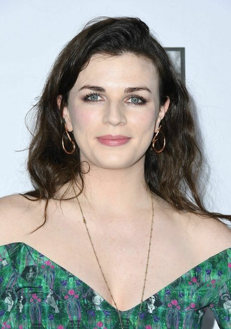 Aisling Bea only fans