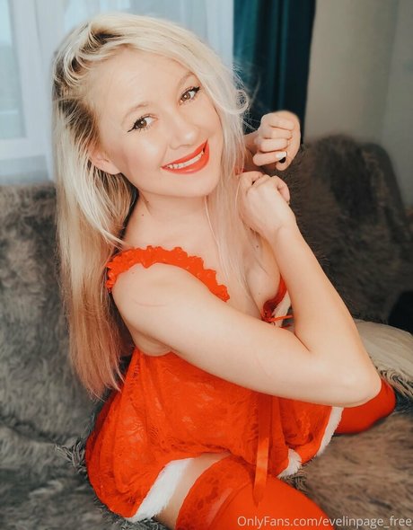 evelinpage free onlyfans x