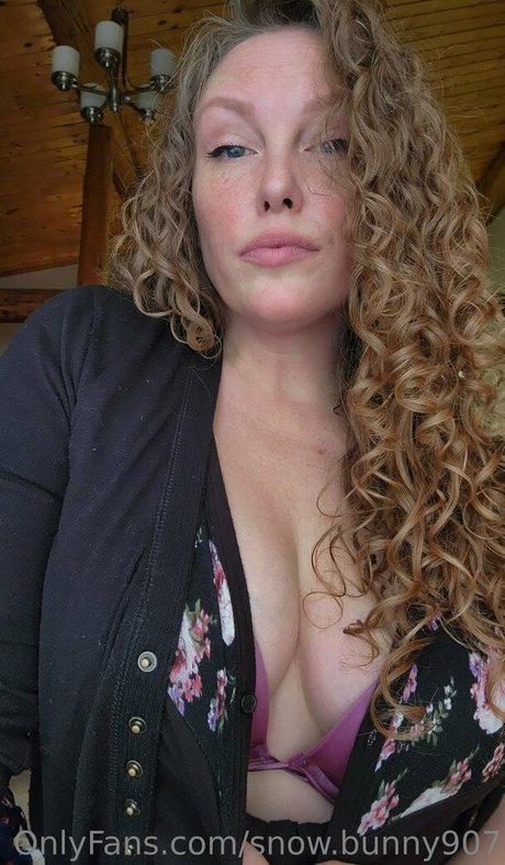 snow bunny907 onlyfans nudes leaks