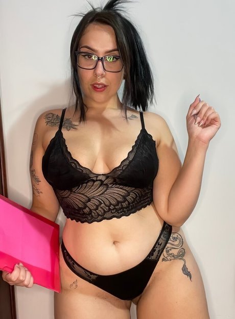 Mandy Amorim sexy onlyfans