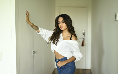 sofia jones2 free onlyfans