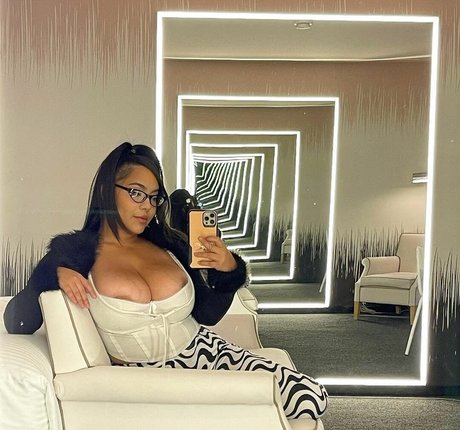 Jaki Oppai nude onlyfans leaked