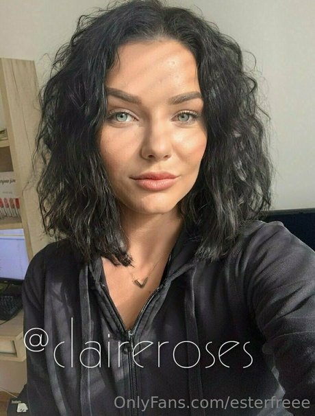 esterfreee nude onlyfans leak