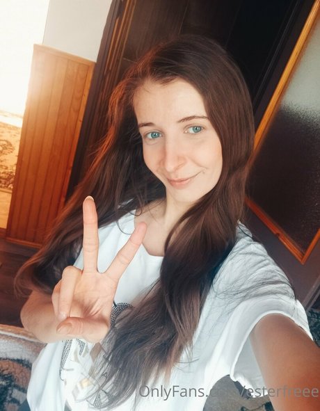 esterfreee onlyfans porno