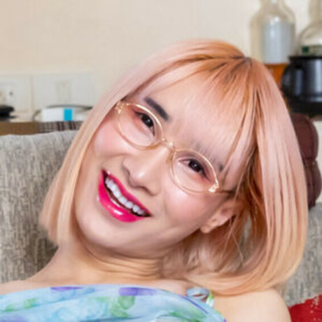 Ladyboy Pooh leaked porn onlyfans