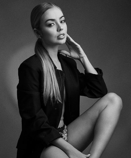 Valentina Gallego onlyfans nide