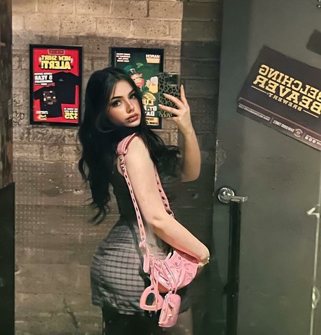 lanabrookesxox strip onlyfans