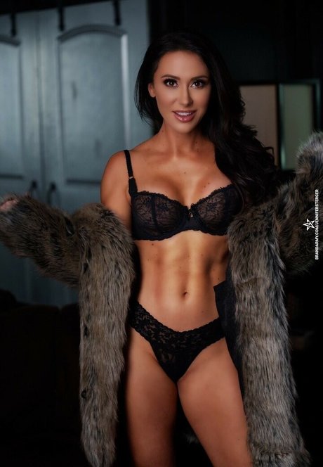 Jennifer Sterger onlyfans pictures