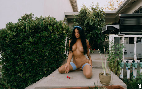 Riley Riviera onlyfans leak ass