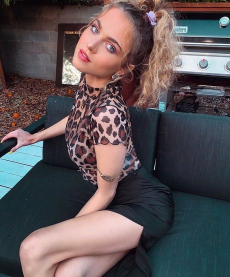 Anne Winters onlyfans porn