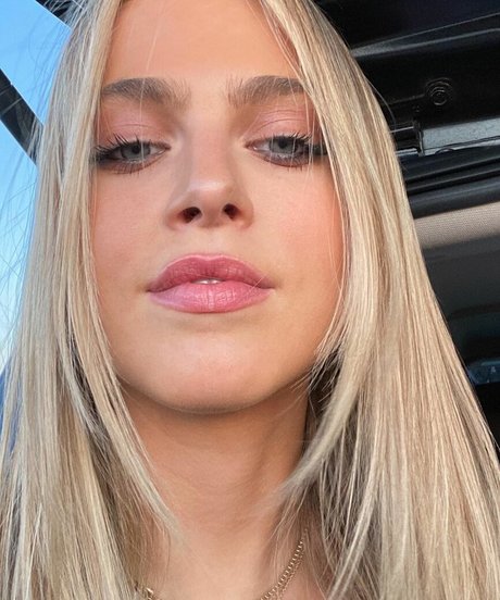 Anne Winters nude leaked onlyfans