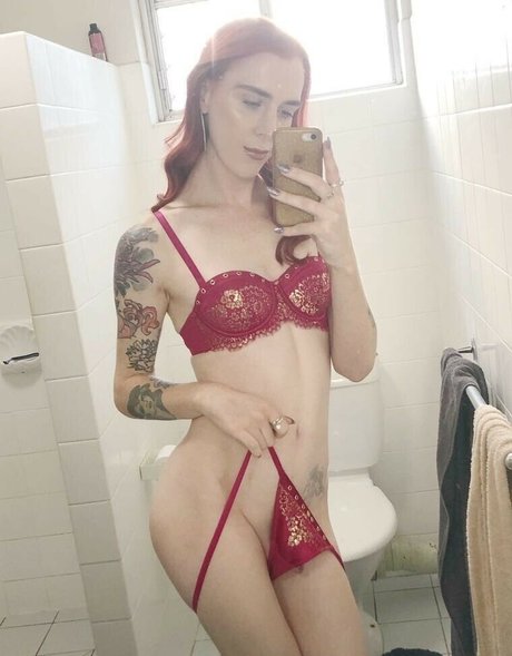 miss laurii onlyfans nude photos