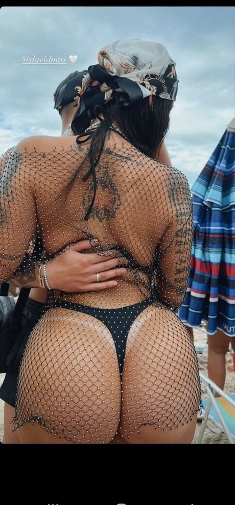 Victoria Macan onlyfans nudes