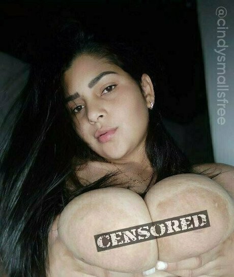 krisskissfree onlyfans topless