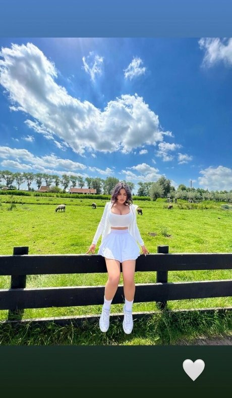 Karina Grinberryall onlyfans posts