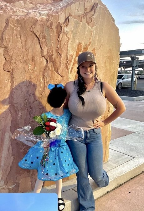 Marilee Golden onlyfans nude leaked