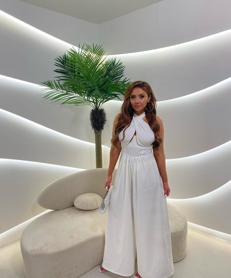 Kimberly Hart Simpson onlyfans model photos