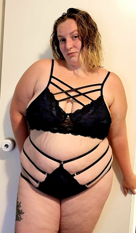 thickmilkymommy onlyfans leaks sex