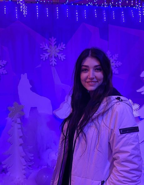 Wolfabelle only fans photos