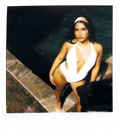 Sienna Mae Gomez on onlyfans