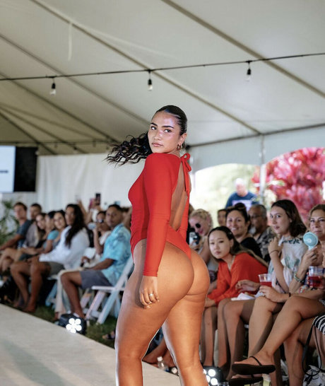 Sienna Mae Gomez onlyfans