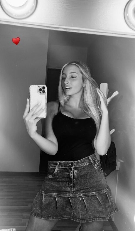 BustyAna onlyfans mega