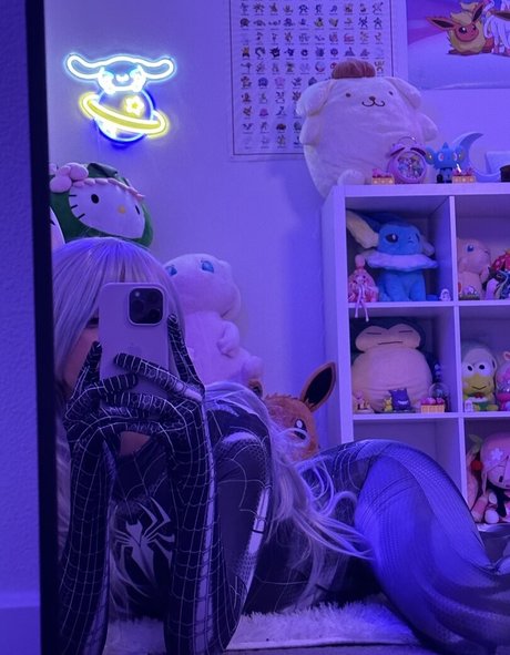 Luvstruck onlyfans content