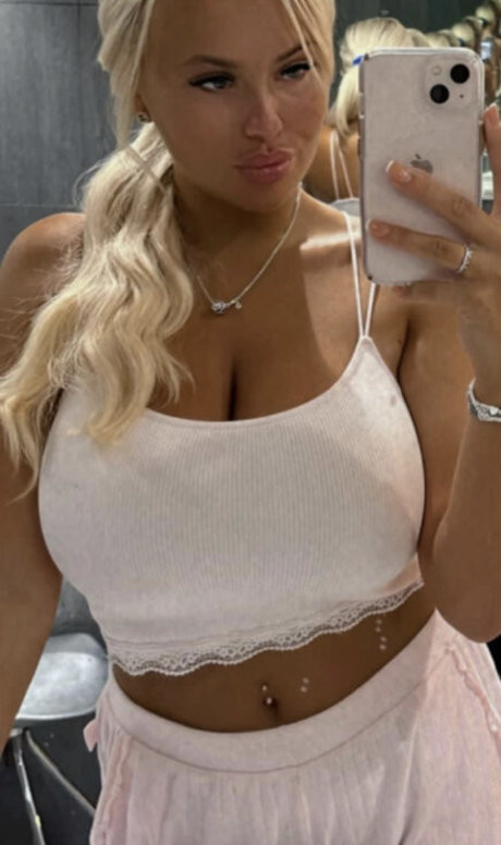 Shauni Scanlan onlyfans hot