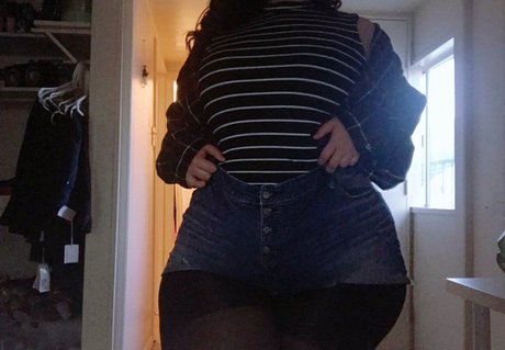 SoftestPear only fans