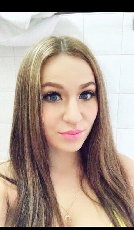 lanueta21 only fans.