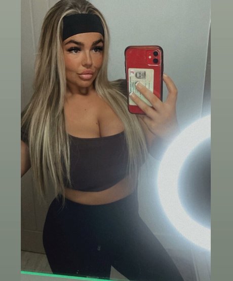 Kayleigh Thomsen leaked nudes onlyfans