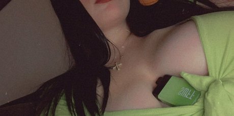 cocofromthasnow onlyfans model