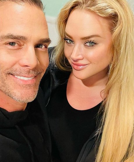 BlondiePomie onlyfans leake