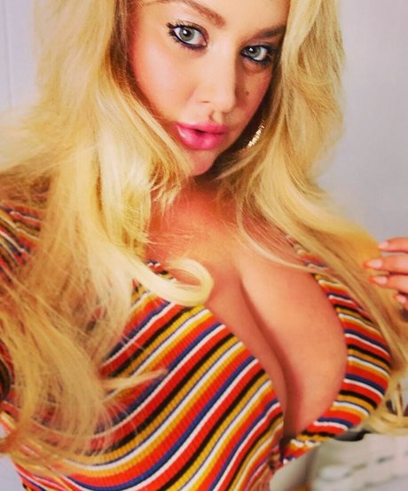 BlondiePomie onlyfans lean