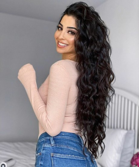 Elwa Saleh onlyfans leak