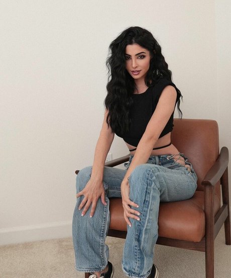 Elwa Saleh leaked onlyfans naked