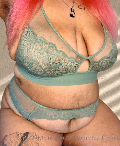 smittenkittenfemme topless onlyfans