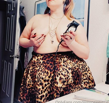 lilmspeggysue Profile pic