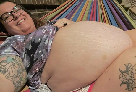 hela stoned bbw naked onlyfans