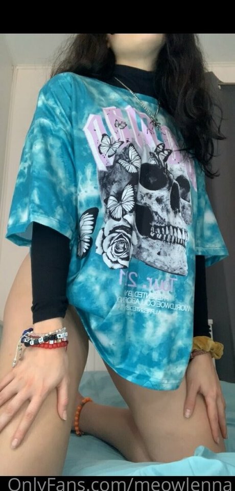 meowlenna onlyfans naked pics