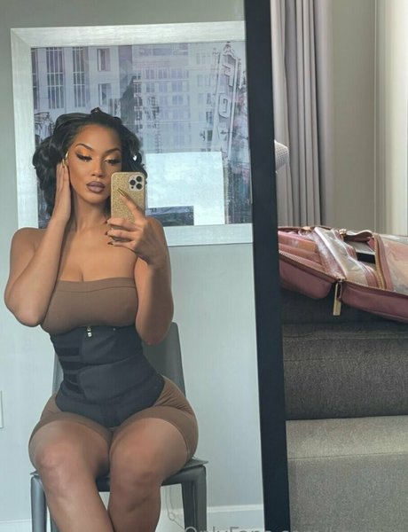 kayla v leaked onlyfans content