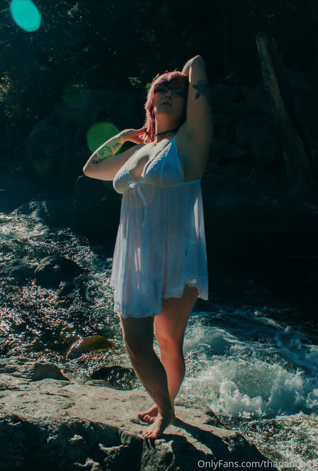 thamilfpanda onlyfans nude tits