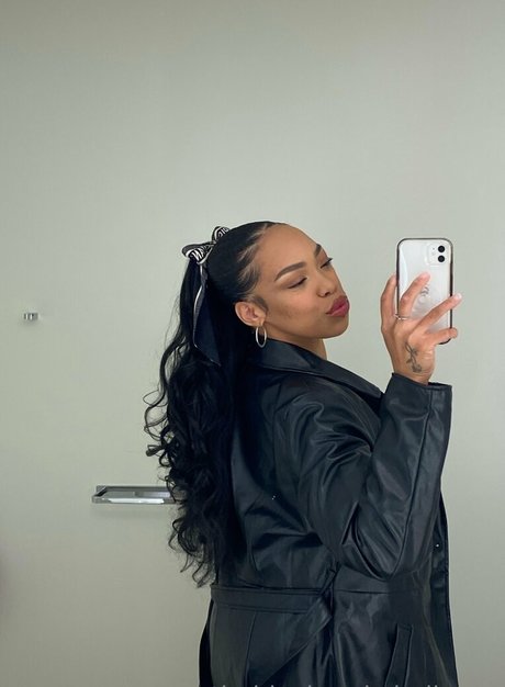 boujeebombshell naked leaked onlyfans