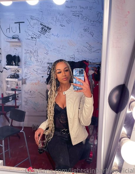 aaliyahfoxxx onlyfans leaked nudes