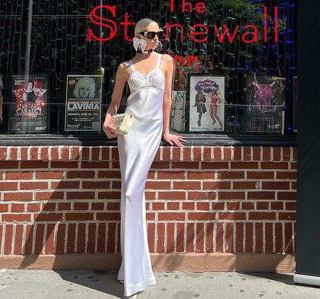 Stella Maxwell leaked onlyfans photos