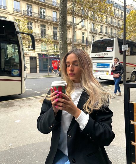 noaperetss only fans leak porn